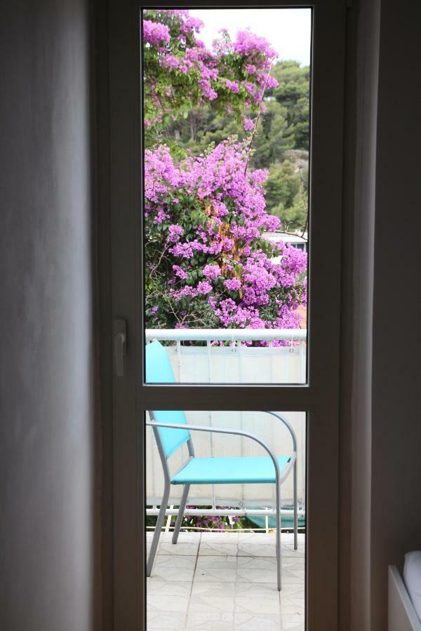 Apartment Mlacic Hvar Island Ngoại thất bức ảnh