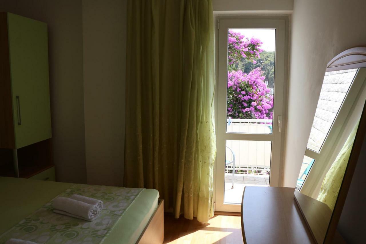 Apartment Mlacic Hvar Island Ngoại thất bức ảnh